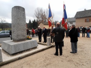 Cérémonie du 11 novembre à Javols en Lozère.